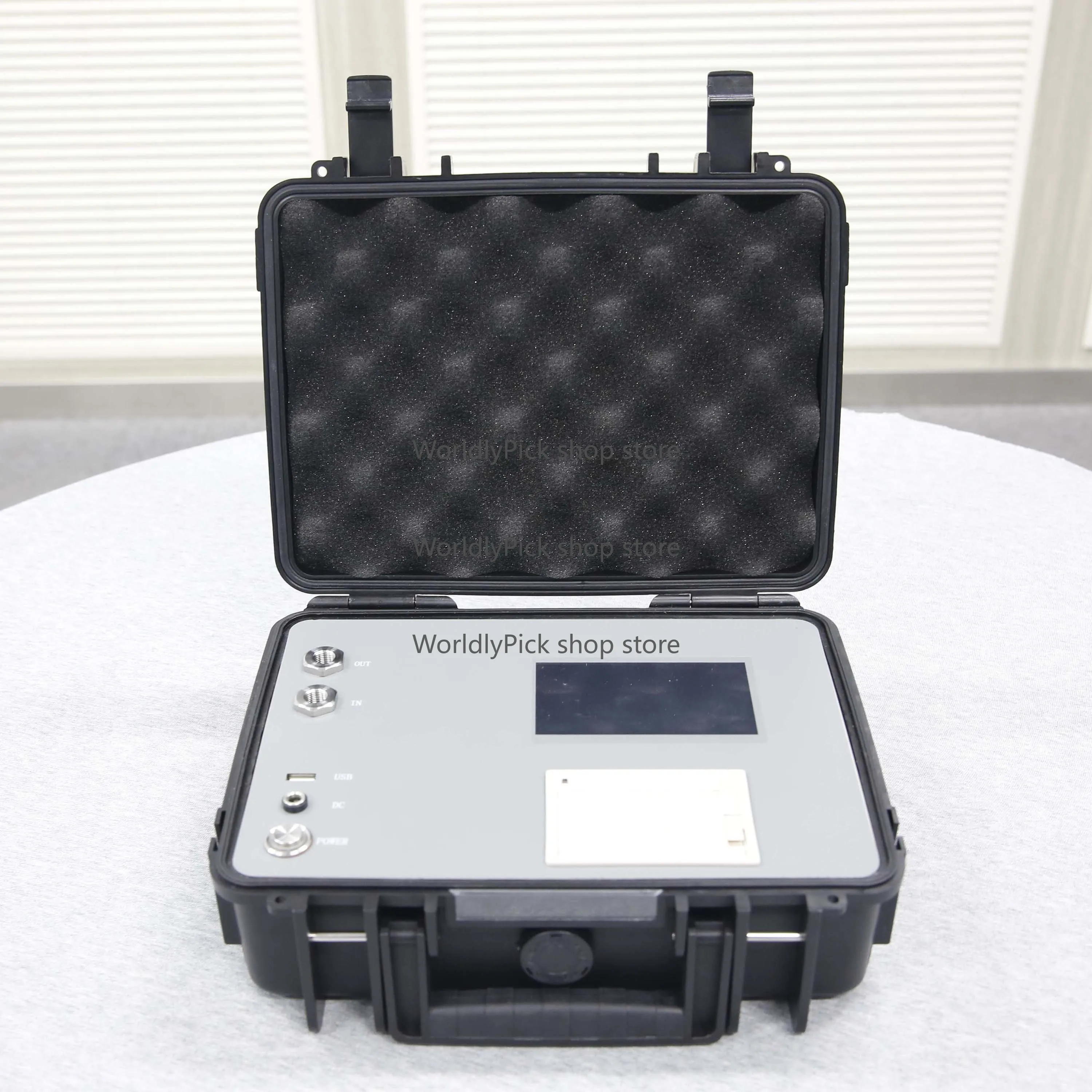 Portable Counter with 0.8μm Sensitivity ±10% Count Accuracy for Reliable Measurement on the Go