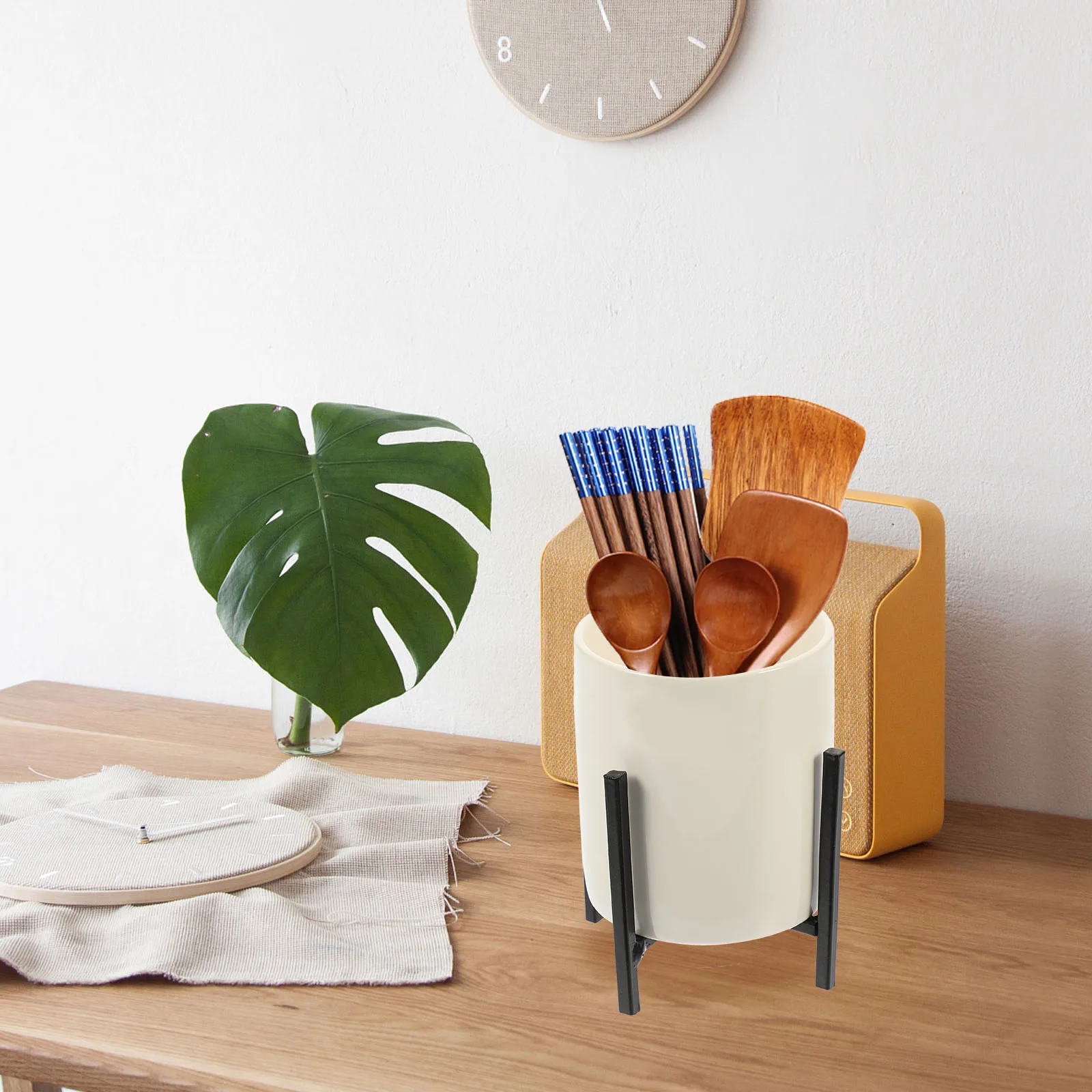 

Ceramic Utensil Holder Kitchen Supplies Practical Beautiful Appearance Iron Stand Chopstick Spoon Organizer