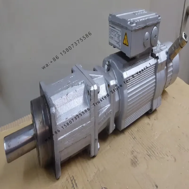 Brand New and  Servomot PSF522 CM71S/BR/TF/RH1L/AV1A/KK5 Permanent Magnet Mot