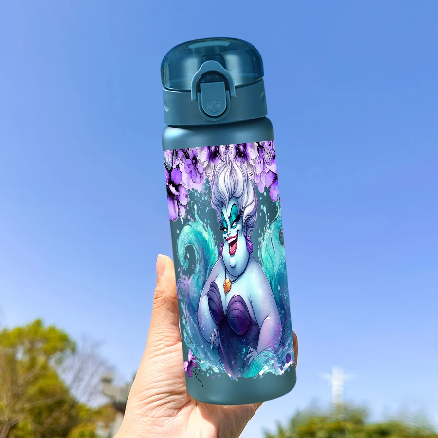 Botella de agua de plástico con patrón de flores moradas de Disney Ursula, taza de agua para deportes al aire libre, regalo de cumpleaños/regreso a casa, 26oz, 1 ud.
