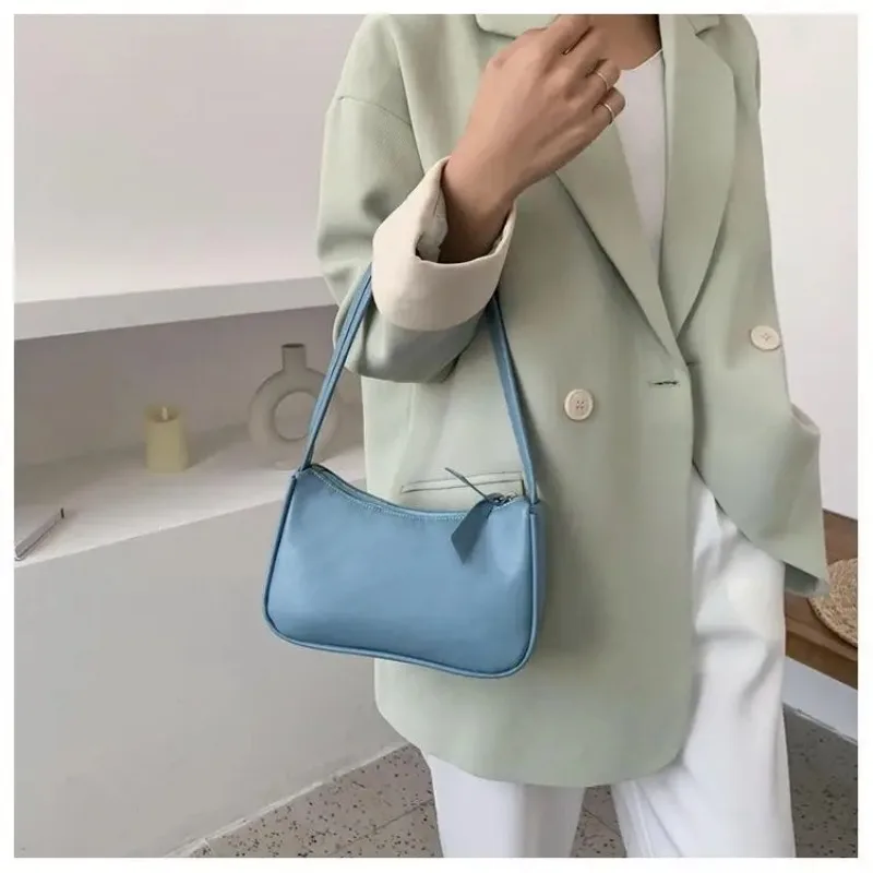 Borse a tracolla retrò in tinta unita borse a tracolla in pelle PU sotto le ascelle borsa a tracolla Vintage con manico superiore borse Casual Hobos