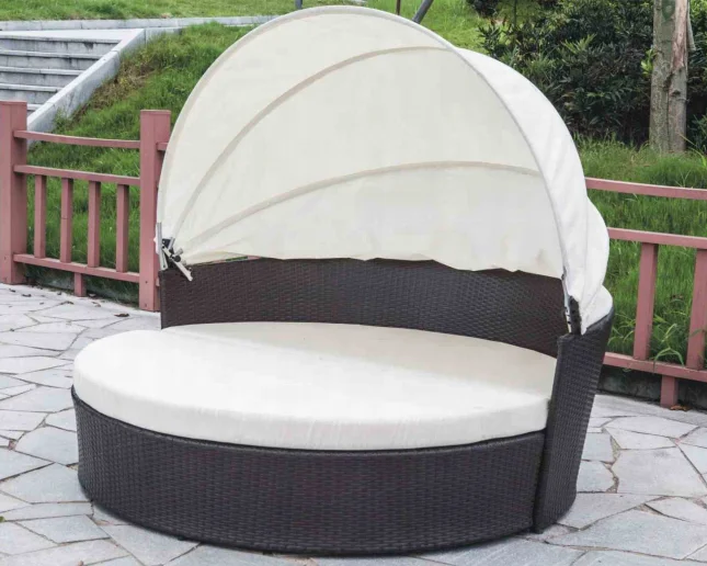 High quality rattan sunbed outdoor beach sunbed with waterproof mat