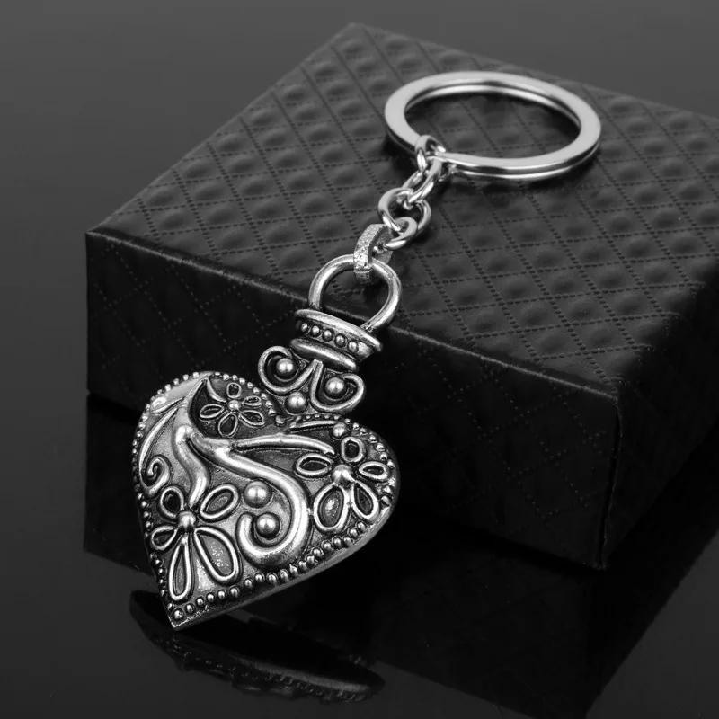 dracula keychain Occult Dracula Creativity Punk Nosferatu Vampyre Symbol Fashion Original Jewelry Gift