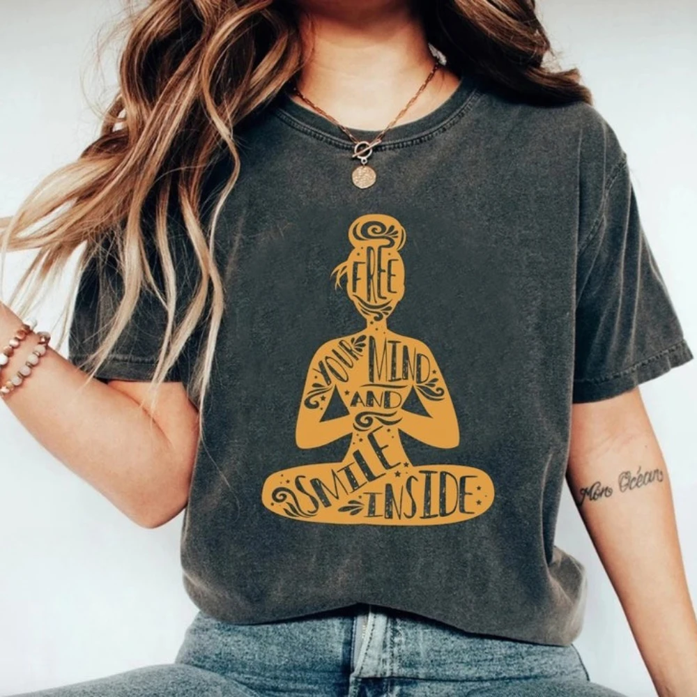Yoga Fitness Instructor - Yoga T-Shirt Free Your Mind Positive