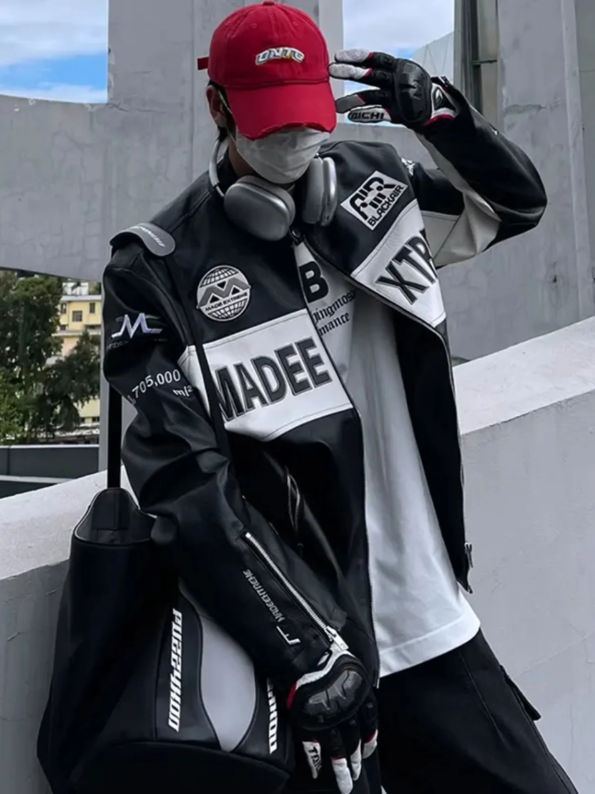 

Мужская куртка-бомбер из искусственной кожи в стиле ретро, с молнией, удлиненная, молодежная, для пар, в стиле бейсбольной куртки