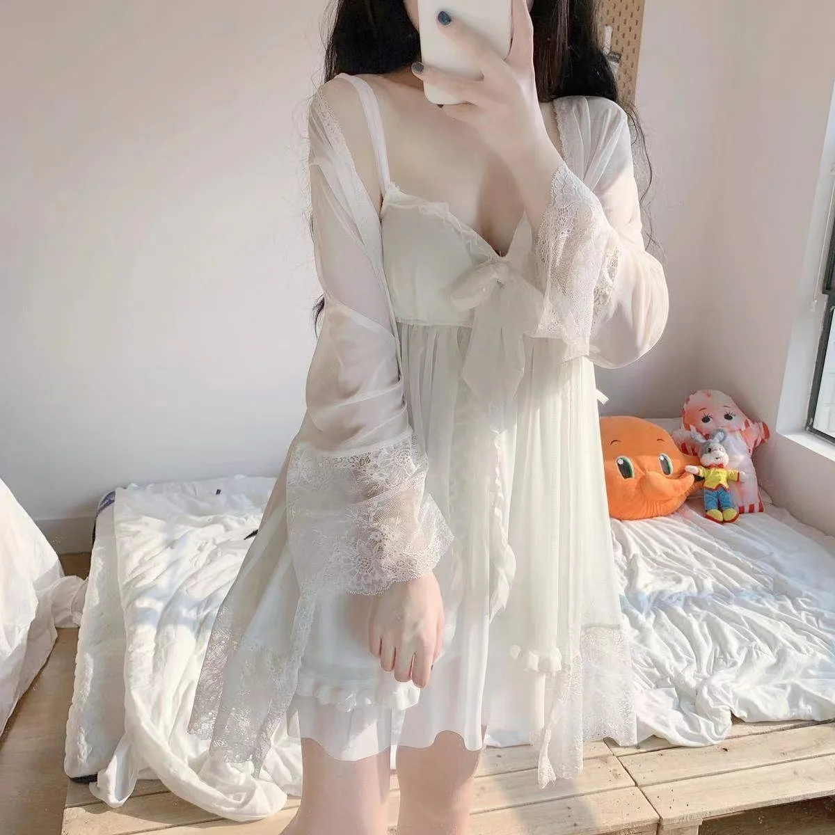 High Quality Hot Elegant Sweet Simple Solid White Women Robe Gown Sets Chic Lace Bow Mesh Sleepwear Breathable Slim Nightdress