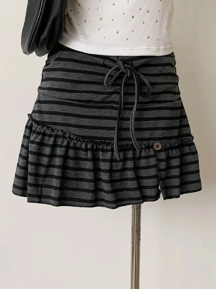 Y2K Streetwear Striped Skirt Women Vintage Harajuku Gothic Mini Skirts Summer Slim High Waist Female Retro Button Sexy Skirt
