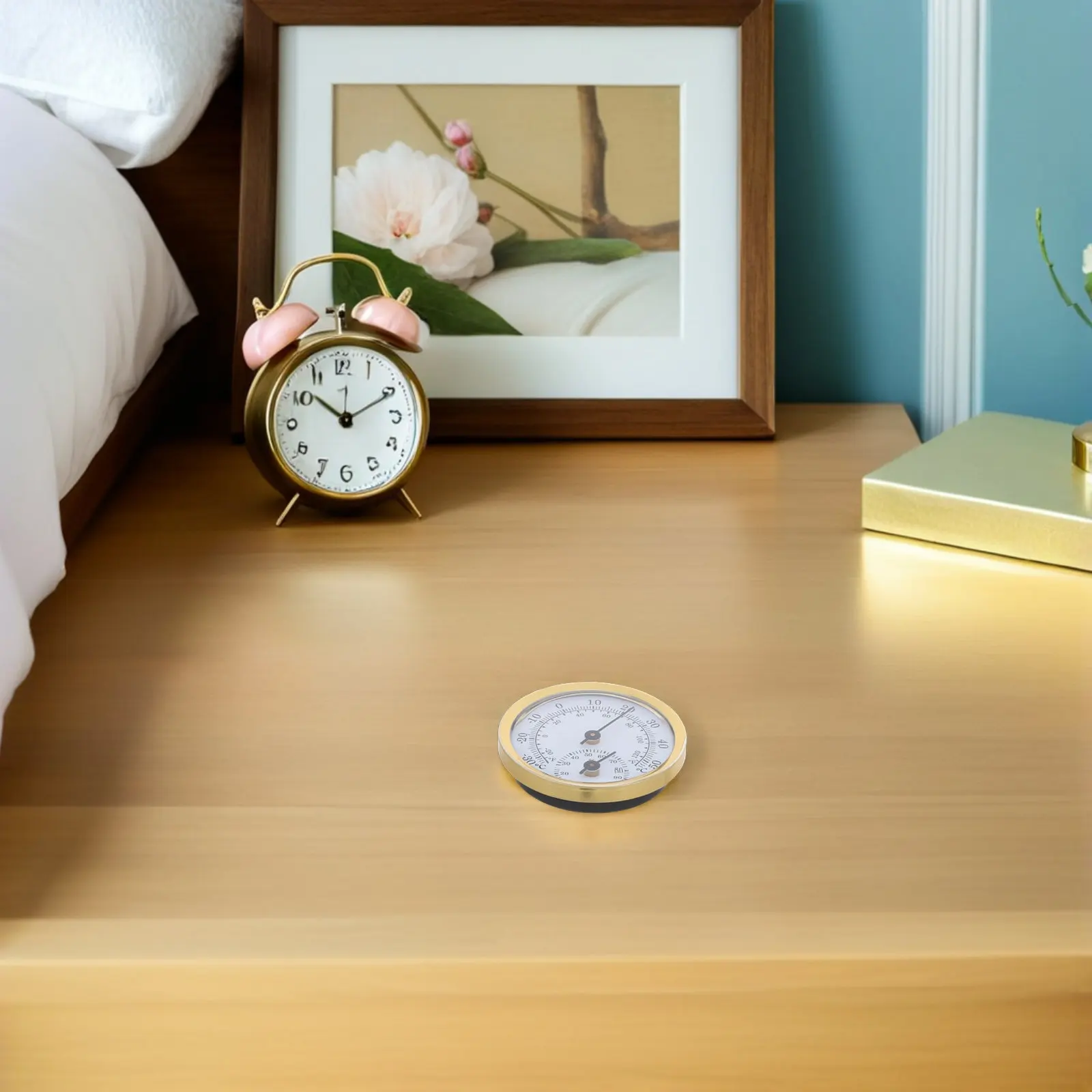 

Миниатюрный высокоточный гигротермограф с указателем, прочный, многофункциональный, с датчиком температуры и влажности (золотой)