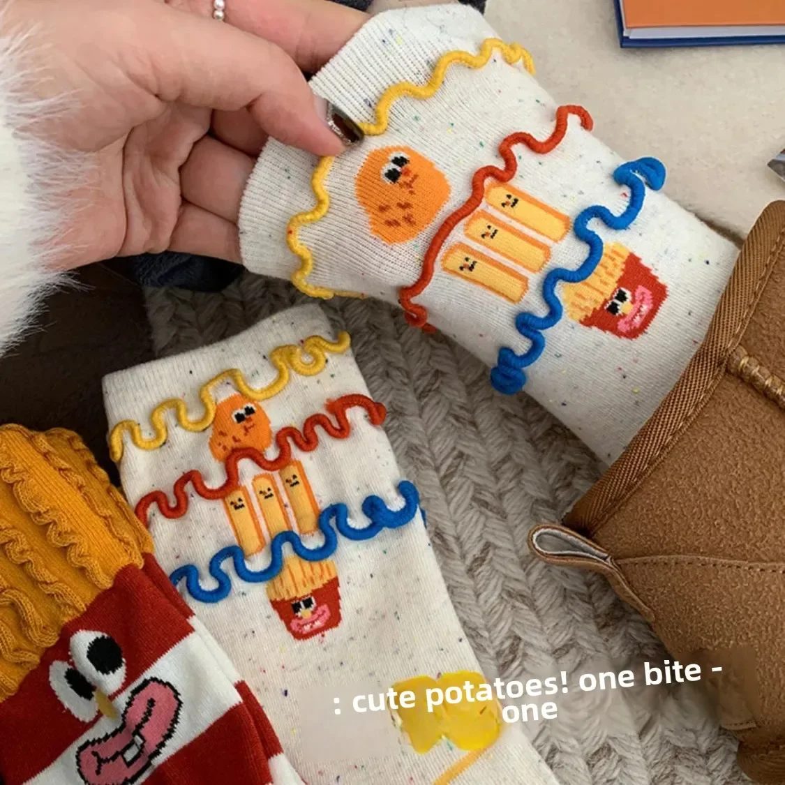 

Креативные забавные женские носки с дизайном картофеля фри, массивные хлопковые носки до середины икры с радужным рисунком, модные осенне-зимние носки