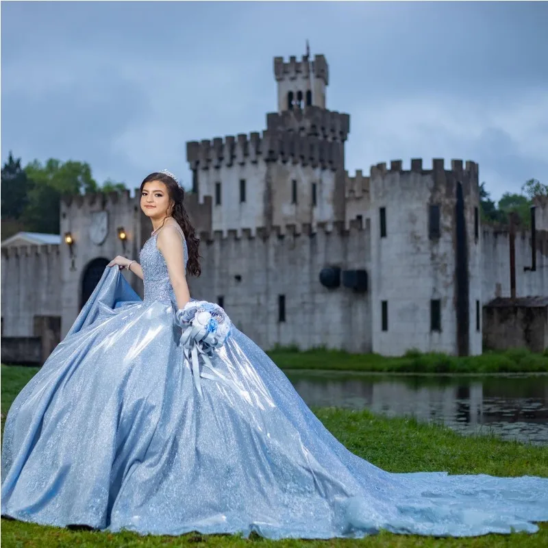 

Sky Blue Shiny Quinceanera Dresses Beading Sequined Appliques Spaghetti Strap Luxury Sweet Princess Ball Gown Vestidos De 15Años