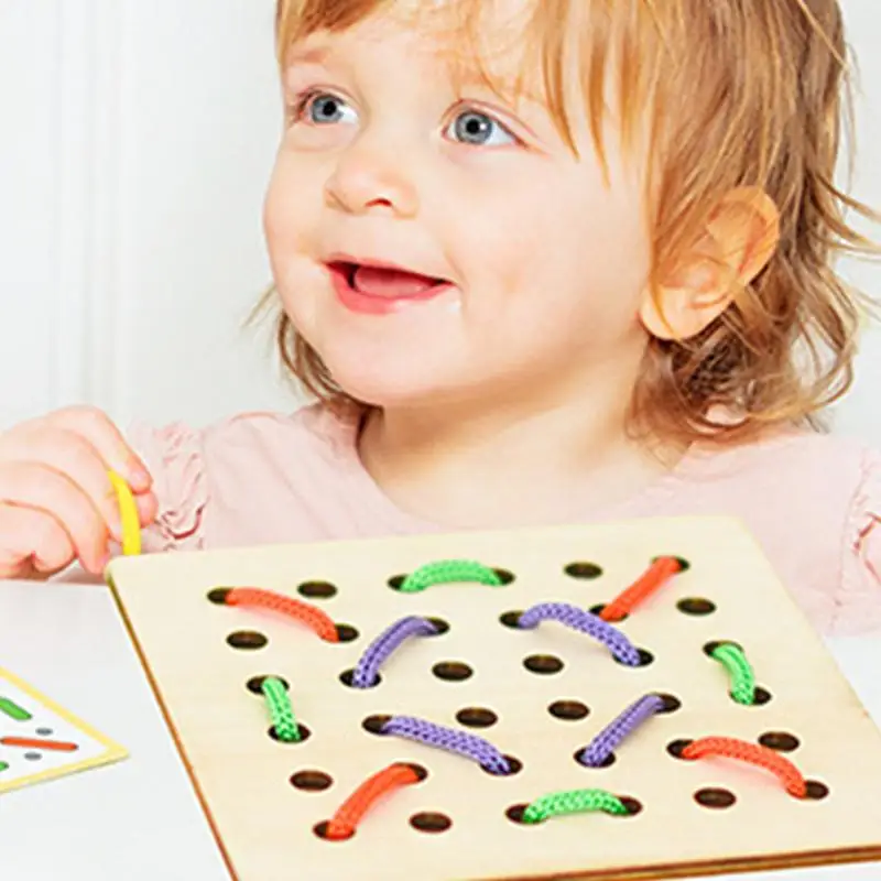 Brinquedos de amarrar brinquedos de corda de madeira educacional cartões de laço criança rosqueamento brinquedos para melhorar a capacidade prática confiança meninos