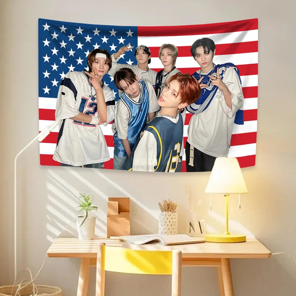 Kpop Boy Group نسيج Nextdoors العلم الأمريكي البوليستر ديكور المنزل الجدار الشنق غرفة نوم النوم خلفية الحفل راية المشجعين هدية #1