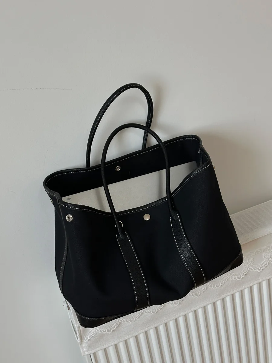 

Bla Luxury Women's oulder Bag Commuter Tote Handbag Faionable Cact Size Single Strap Bag for Young Profional