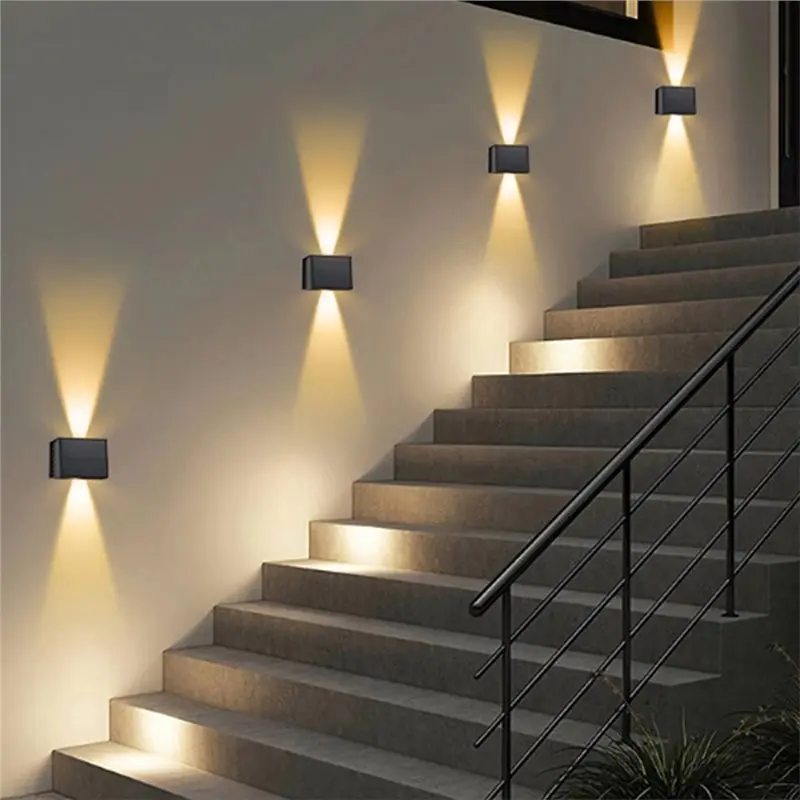 M12K-For Garden Fence Wall Solar Lamp Upper And Lower Angle Design In Warm Light