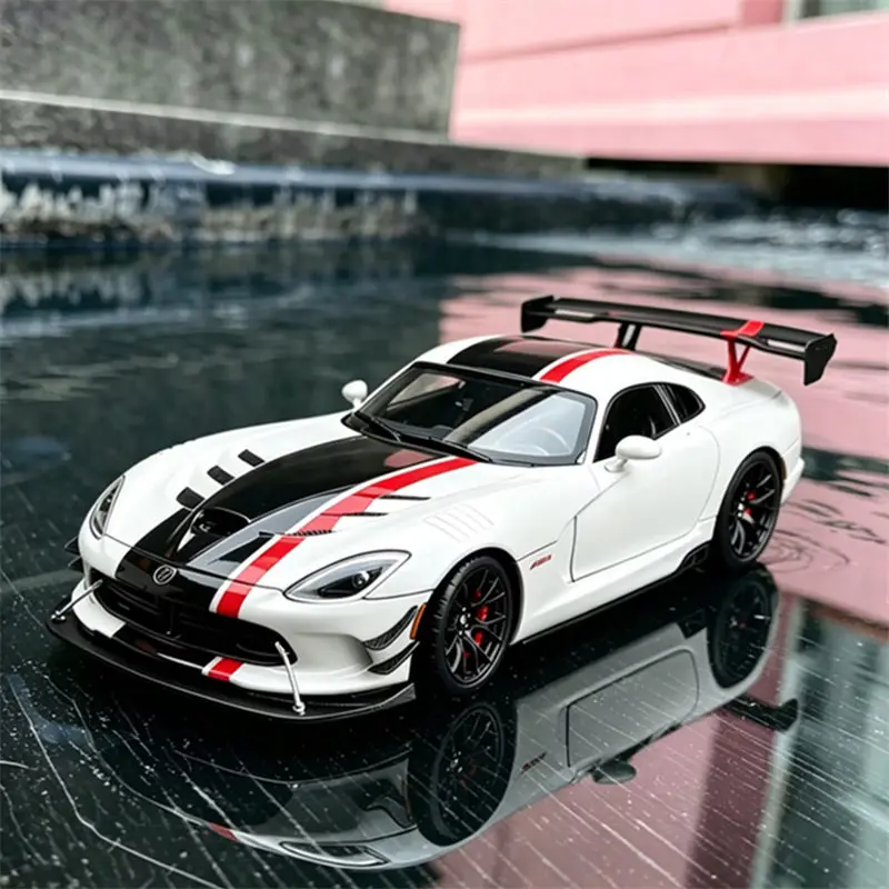 

1:24 Dodge Viper ACR SRT Alloy Sports Car Model Diecast Metal Track Racing Vehicles Car Model Sound and Light Childrens Toy Gift