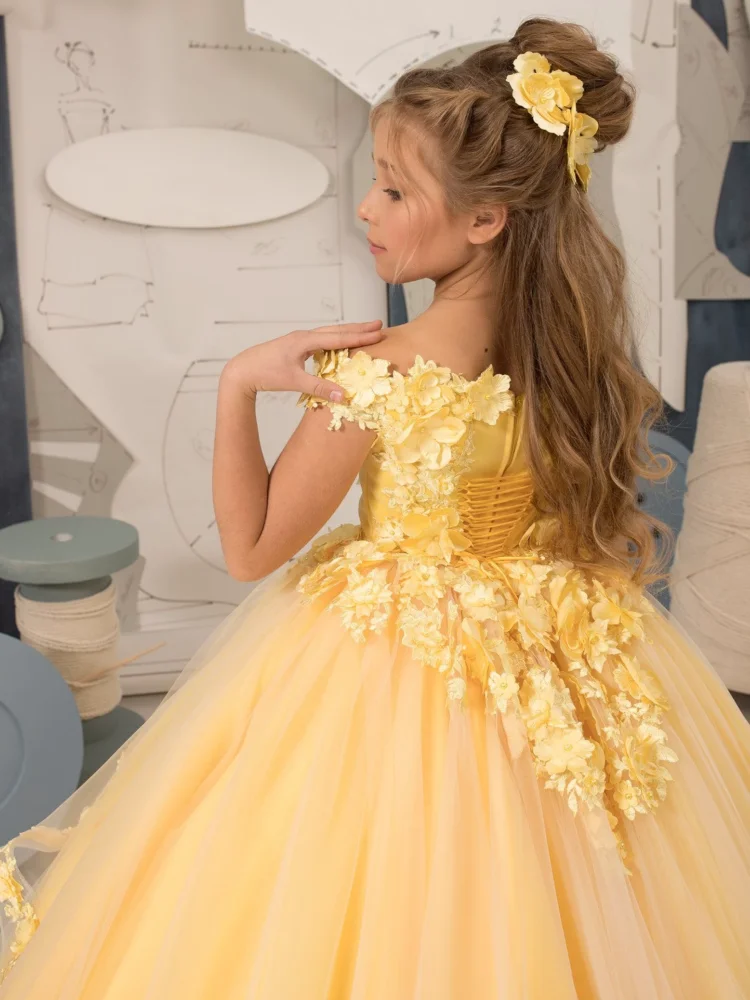 Customized Yellow Flower Girl Dresses Tulle Tiered Appliques With Tailing Sleeveless For Wedding Birthday Party Banquet Gown