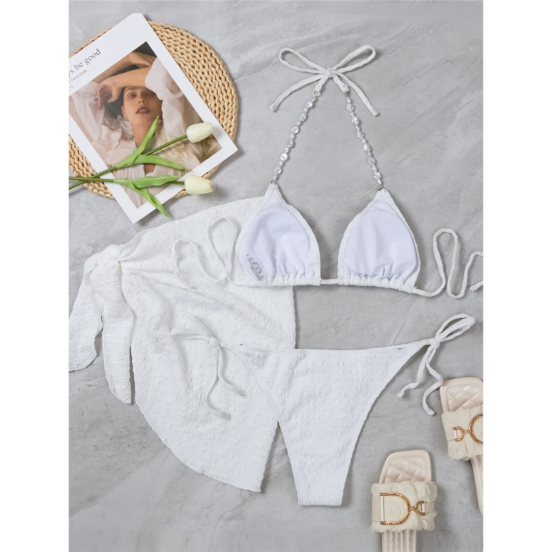 Mit Sarong, weißen Perlen, gerafftem Bikini, Damen-Badebekleidung, dreiteiliges Bikini-Set, Damen-Badeanzug, Badebekleidung, Badeanzug, Modell V5593. – Detail 21