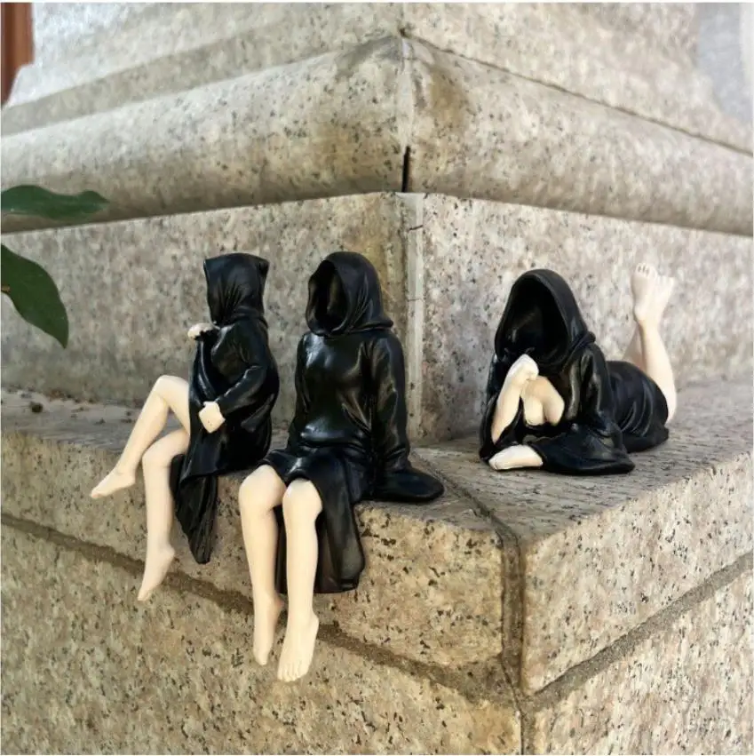 15cm Anime negro bata mujer estatua misteriosa figura de acción PVC modelo muñeca de juguete escritorio estantería ornamento colección regalos