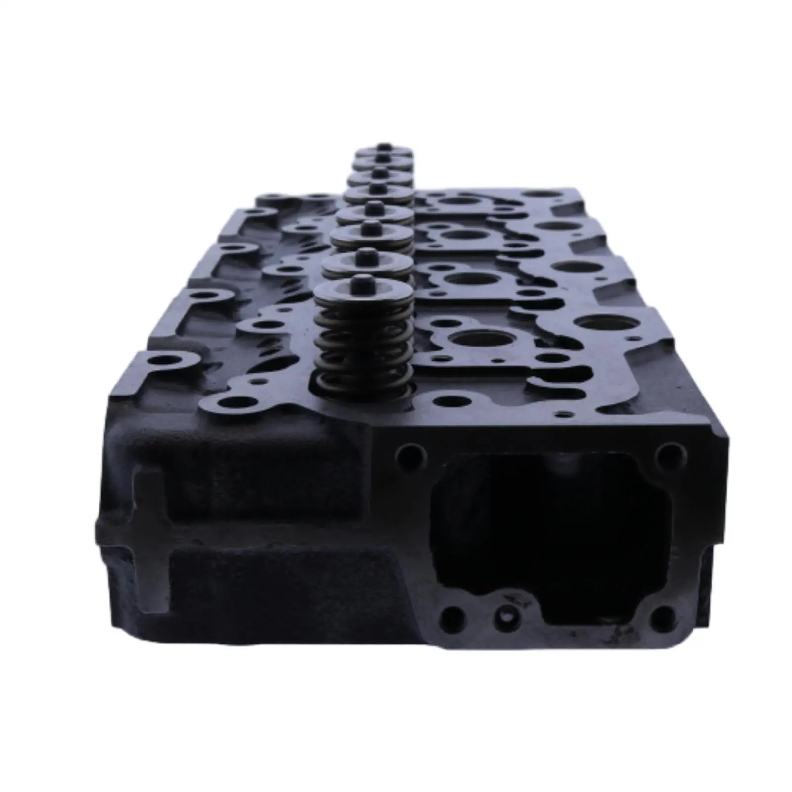 

Cylinder Head 6692099 For Bobcat 645 743 773 956 S530 Kubota Engine V2403 V2203