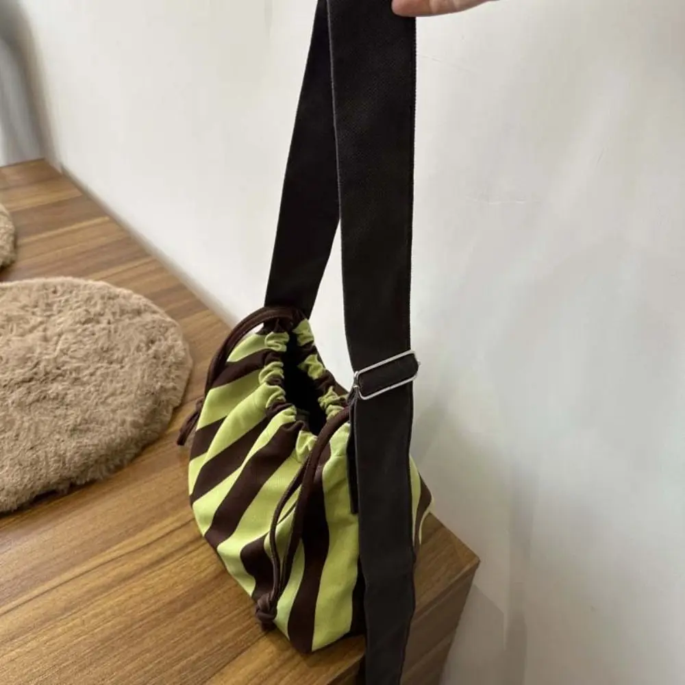 Koreaanse Stijl Trekkoord Crossbody Tas Afdrukken Grote Capaciteit Strip Schoudertas Nylon Retro Draagtas Winkelen