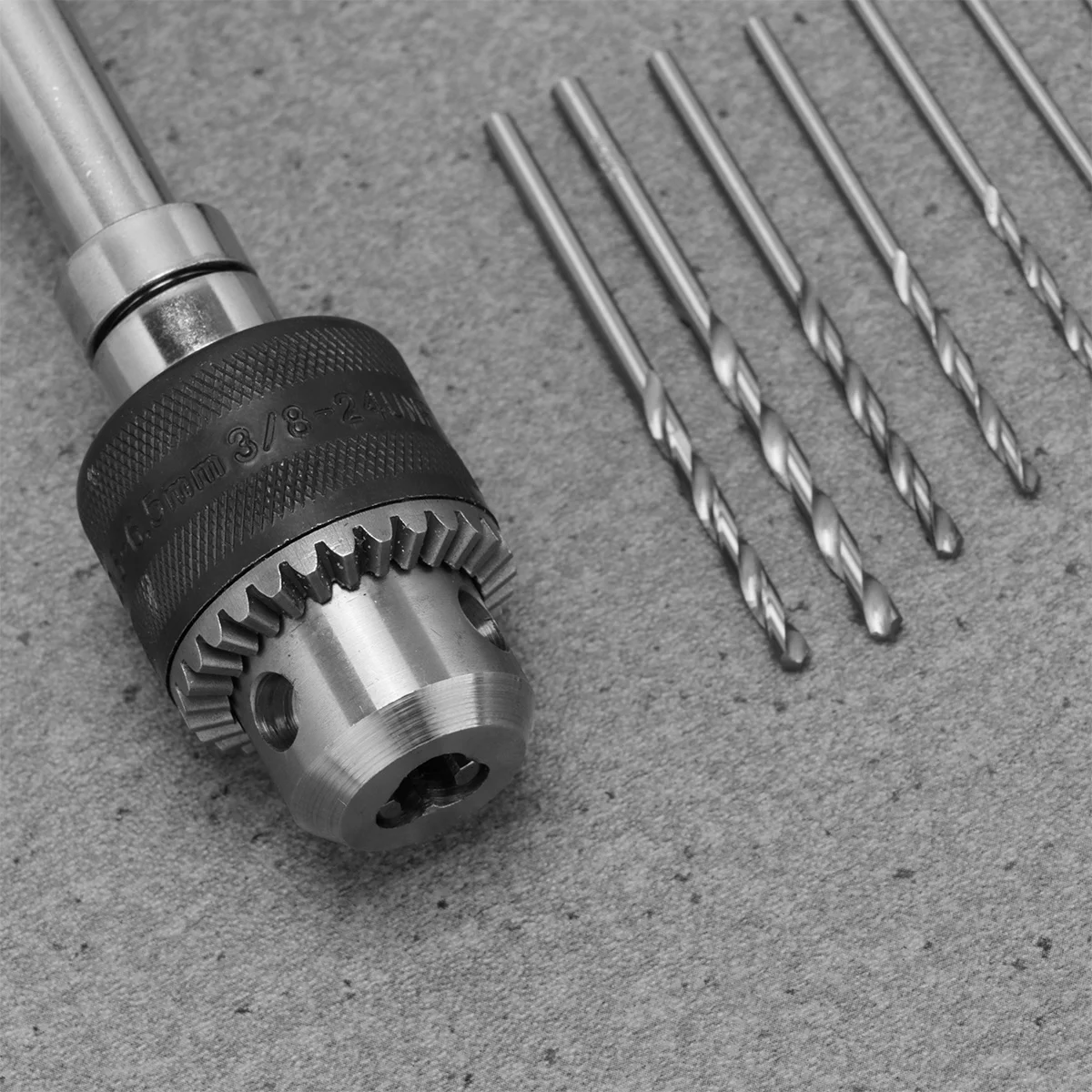 

1Pcs Rotary Drill Kit 0.5-6.5mm Hand Drill for Bodhi Beads Diamond Holes Lightweight with 10 Replacement Bits Black