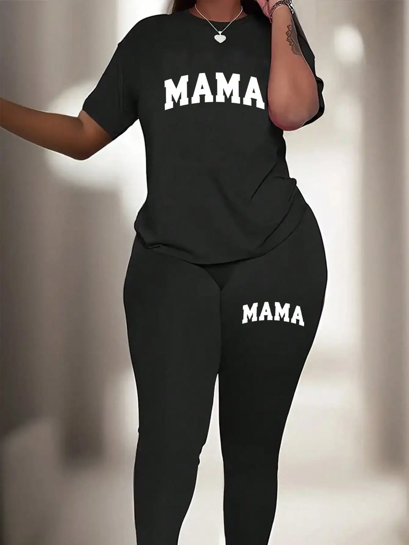 2026 Damen Neues Lässiges Frühling/Sommer Zweiteiler-Set Rundhals-T-Shirt mit Schriftaufdruck und Hose mit Schriftaufdruck – Detail 4
