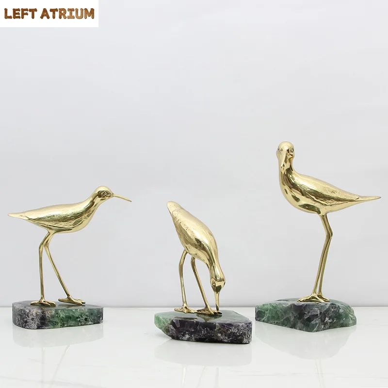 

Golden Brass Bird Crafts Marble Base Creative Ornaments Desk Decoration Gold-plated Bird Artwork Statue Room Aesthetic Decor