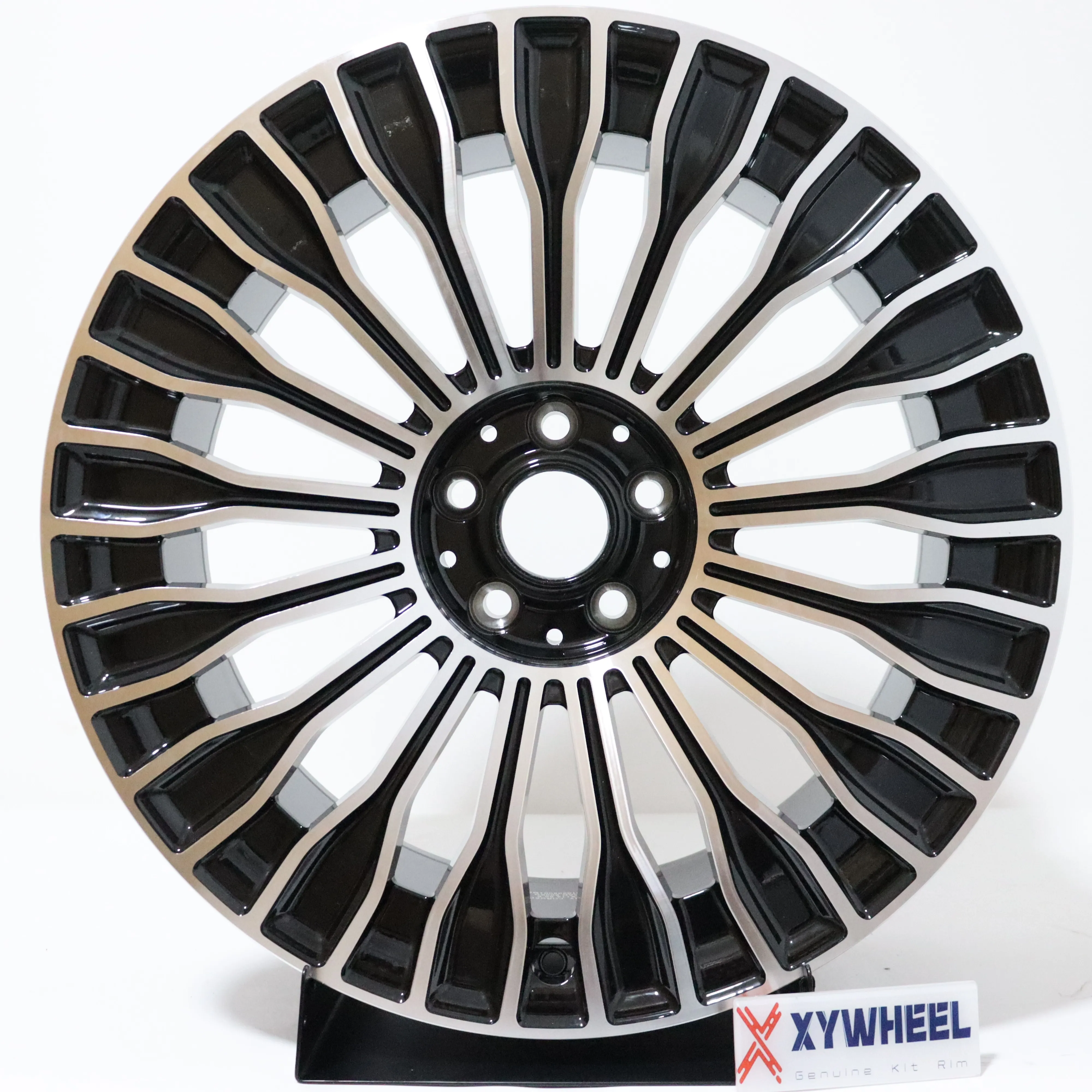 

Кованые диски Custom Forged Wheels с дизайном S680, размеры 18, 19, 20 дюймов, 5*112, 66.6, для моделей A, B, C, CLA класса.