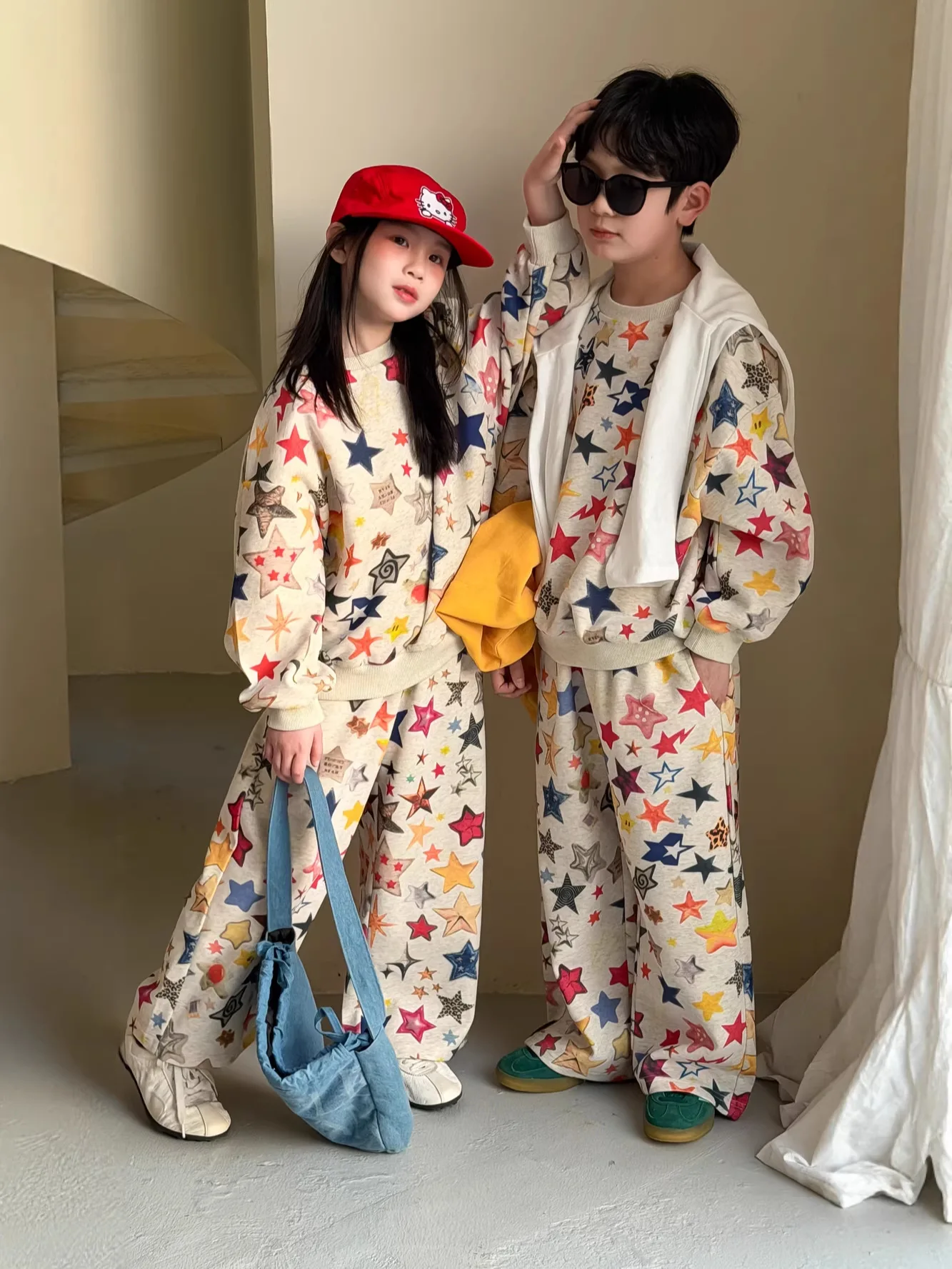 2026 Spring New Children Long Sleeve Clothes Set Boys Girls Star Print Sweatshirt + Pants 2pcs Suit Kids Loose Casual Outfits