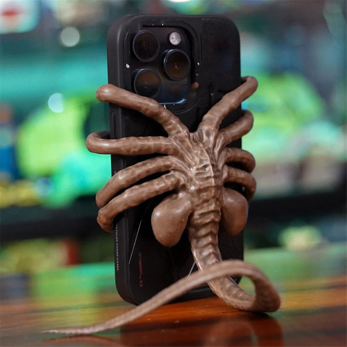 ABGN الوجه المعانقة حامل الهاتف المحمول هالوين الرعب الوجه الامتزاز الديكور حامل هاتف المحمول قابل للتعديل