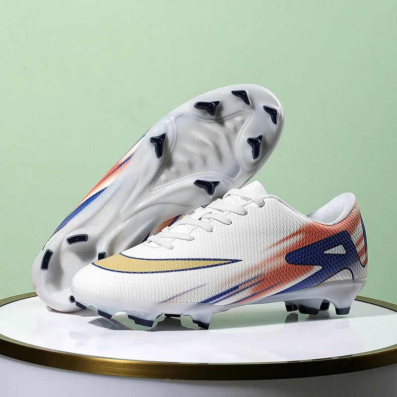 

Men's Soccer Shoes Grass Training Shoes Professional Sports Shoes Anti Slip Long Nail Neutral Football Boots Sneakers Women