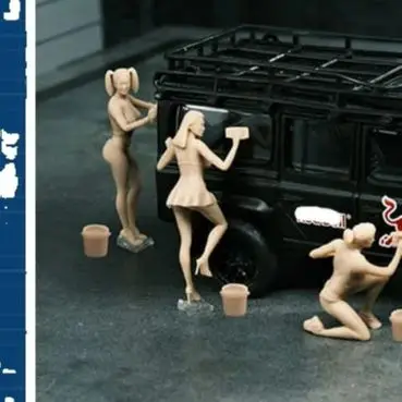 

Миниатюрная диорама: Сцена автомойки с девушкой в бикини, масштаб 1:64, из смолы