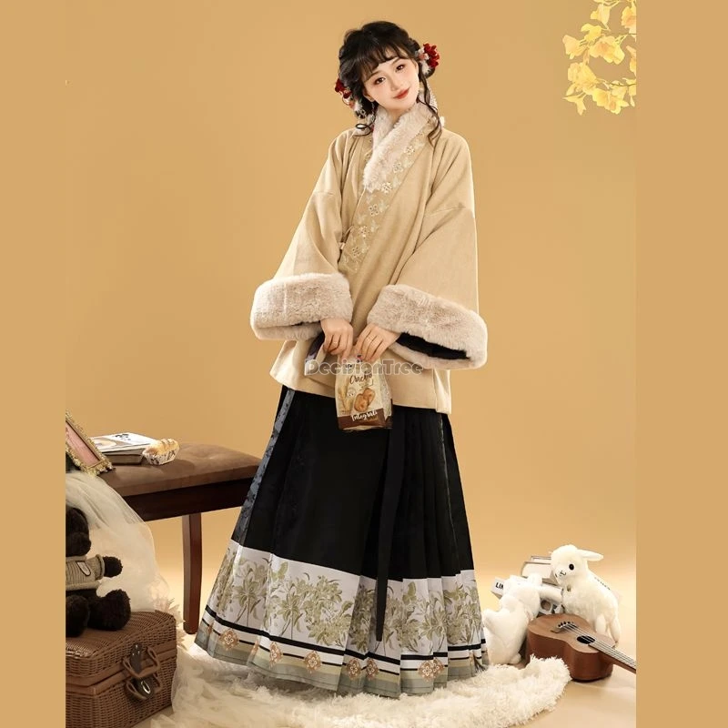 

2025 chinese improved ming dynasty hanfu women short cross collar jacket pleated skirt winter warm woolen daily loose hanfu set