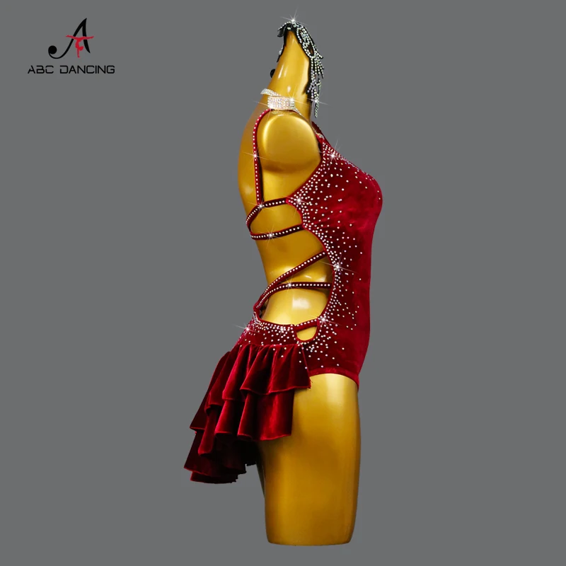 Robe de soirée de danse latine en velours pour femmes, jupe courte sexy pour adultes, costume de salle de Rh, ligne Cha-Cha trempée, fête de sport