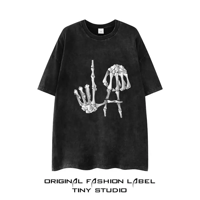 

Unisex Gothic Punk T-shirt 2026 New Summer Men's Devil Skull Hand Gesture Print Vintage Washed Short Sleeve High Street T Shirt
