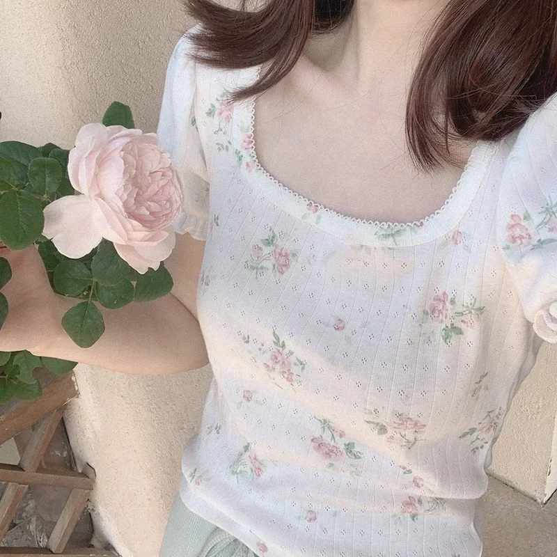 White Floral T-Shirt for Sweet Girl Square Collar Puff Sleeve Rose Print Slim Cotton TShirt Women Summer Tops Kawaii Clothes