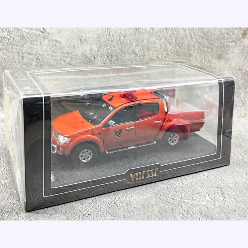 

Sun Star VITESSE 1/43 L200 Пожарная машина Пикап из сплава Моделирование модели автомобиля Коллекция Дисплей Игрушки Подарки Сувениры