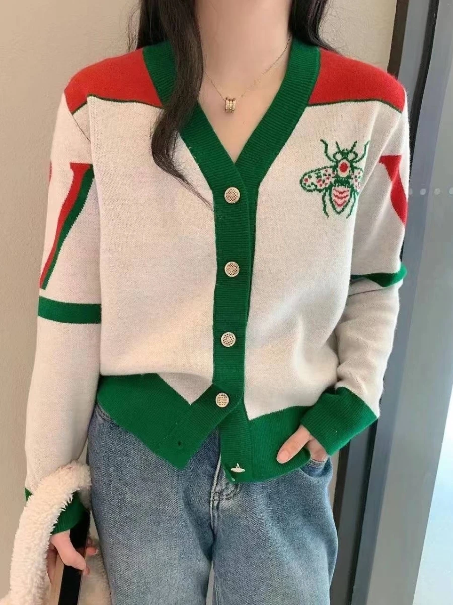 

Luxury Brand Design Long Sleeves V-neck Cardigan Sweater For Women Knitwears Outfits Tops Coat Y2k Vintage Outerwears Clothing