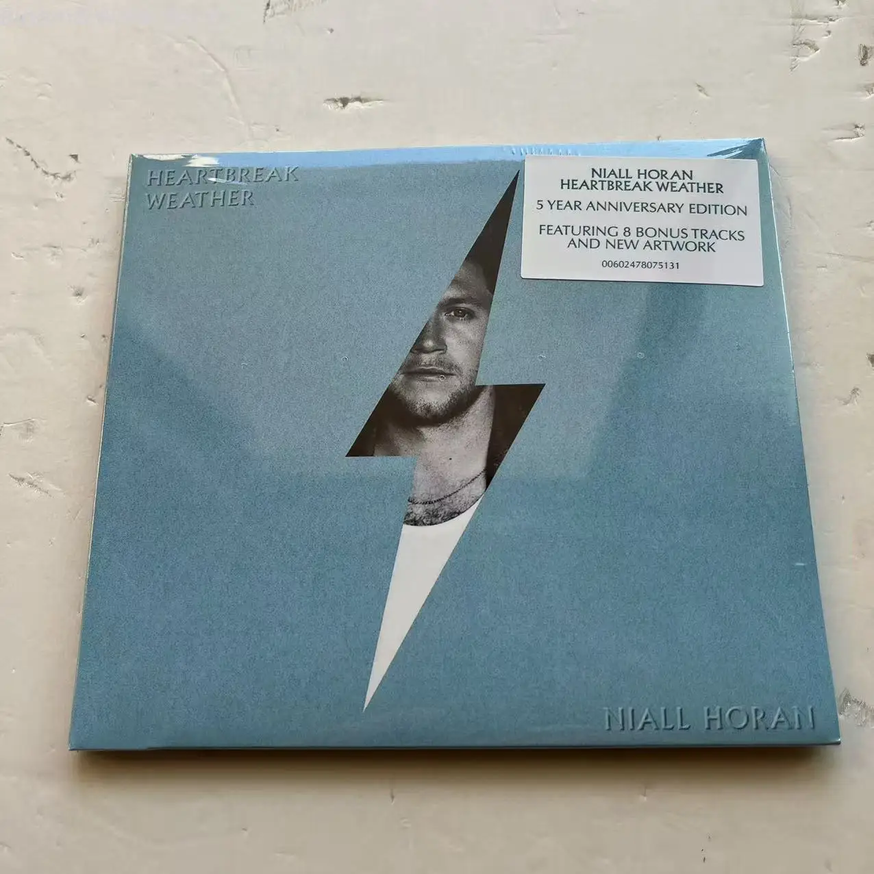 Classic Niall Heartbreak Weather CD Five-year Anniversary Edition 22-track Deluxe Version Music Gift Box, Walkman Car Music
