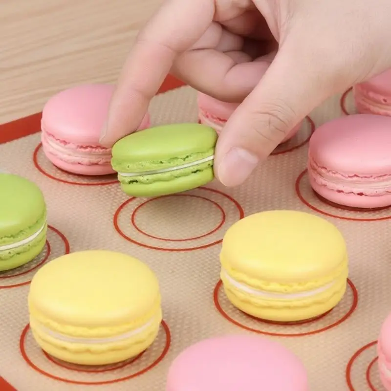 Food Grade Silicone Baking Mat Non-Slip Reusable with Measurement Lines for Commercial Bakery Home Bread Baking Tools