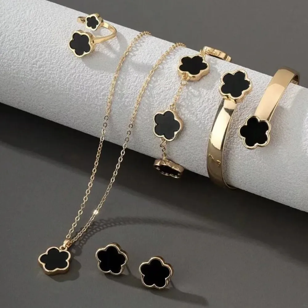 European and American Fashion Elegant Lucky Five petal Flower Bracelet Women's Necklace Earring Set Colorful Women