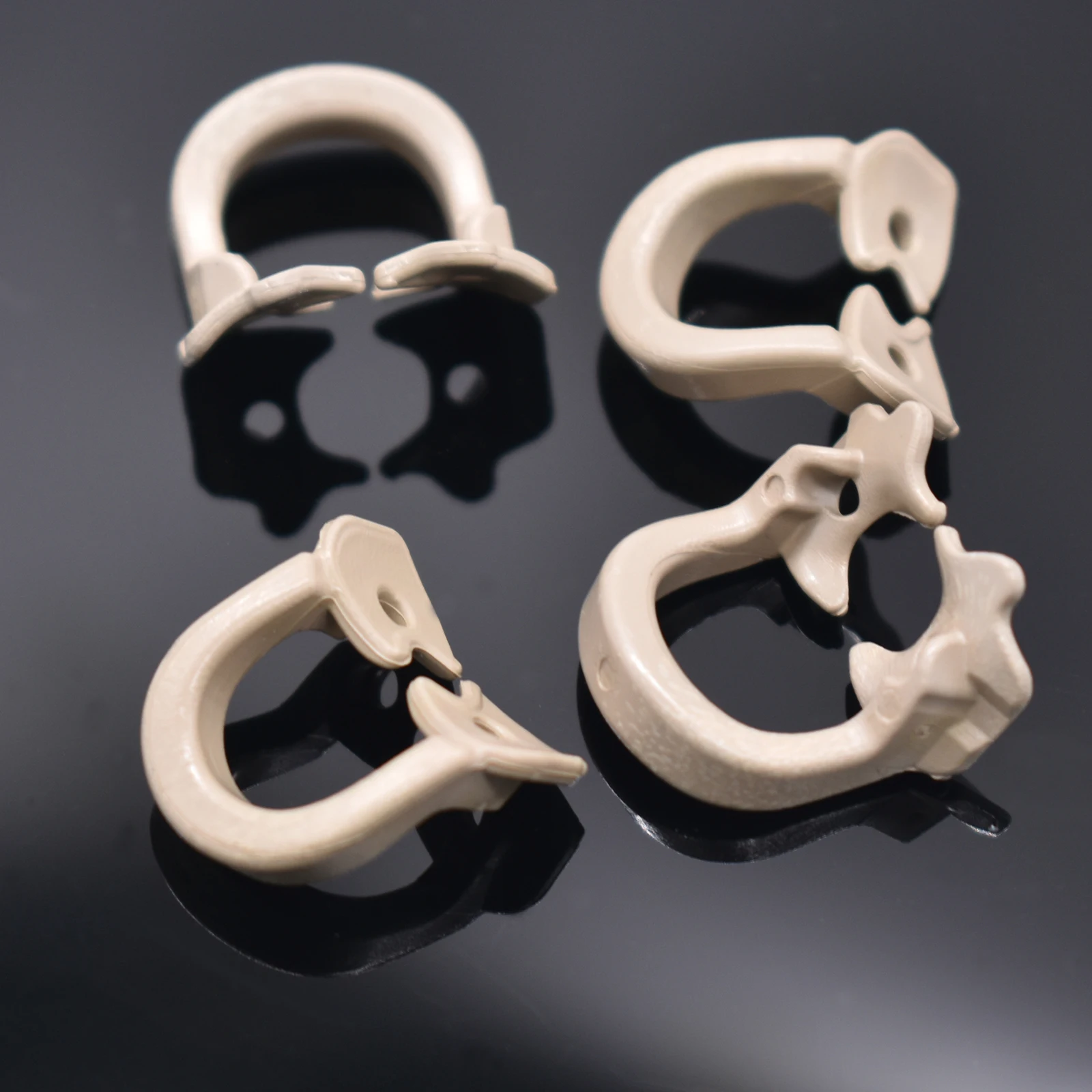 4pcs/set Dental Dam Clips Resin Barrier Clamps Rubber Sectional Matrix Band Molar Clips Autoclavable 134℃