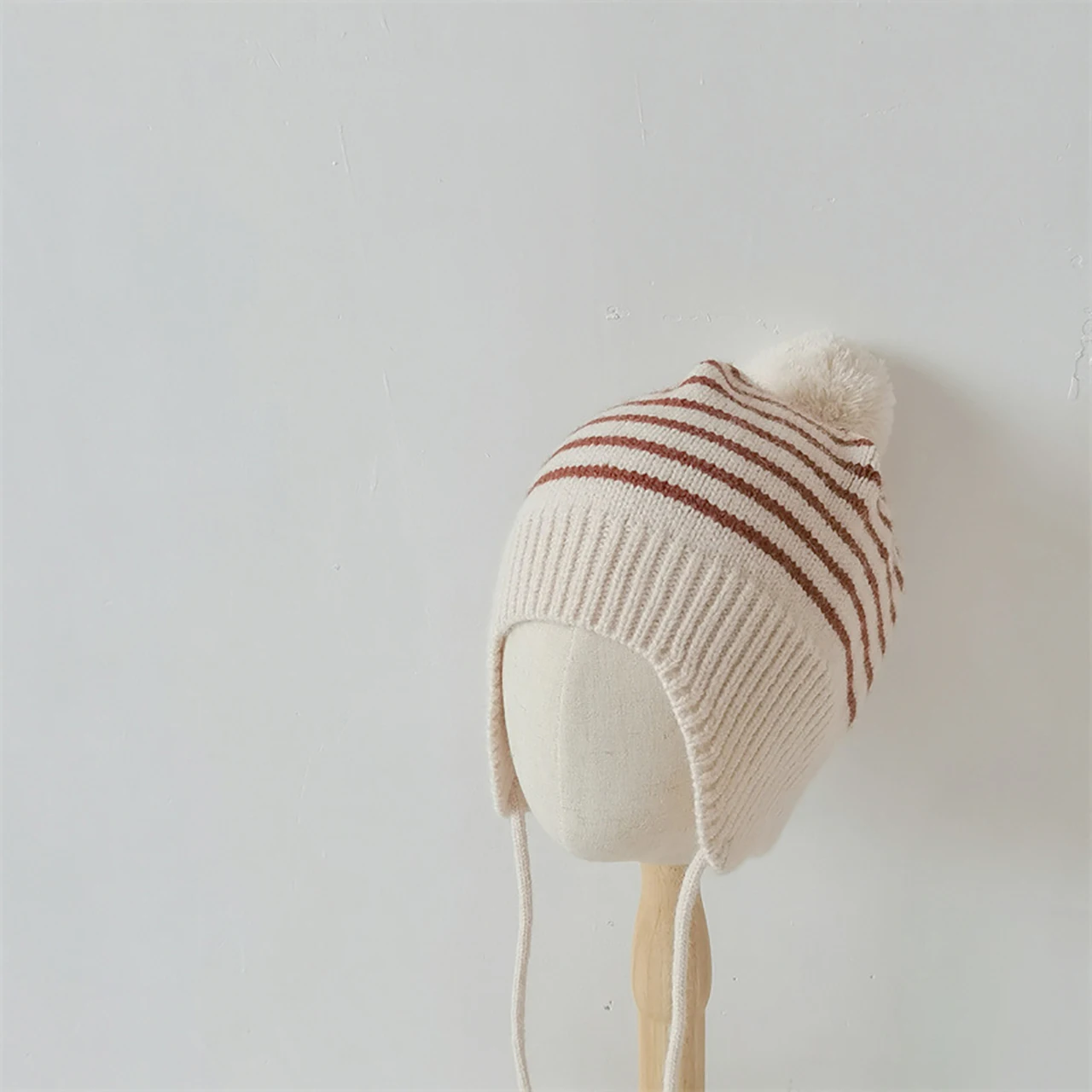Thumbnail 2 - #82 Latest Knitted Kids Hats Offers