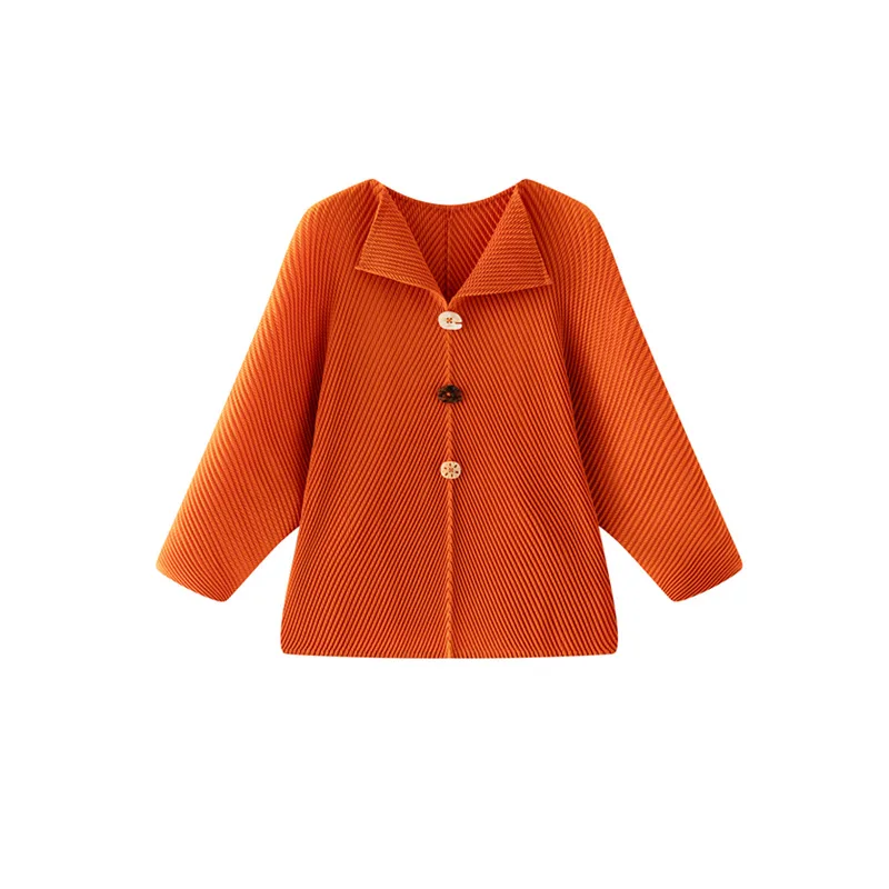 Miyake T-shirt plissé femmes haut 2025 printemps et automne saison col en v ample et élégant Niche à manches courtes T-shirt femmes