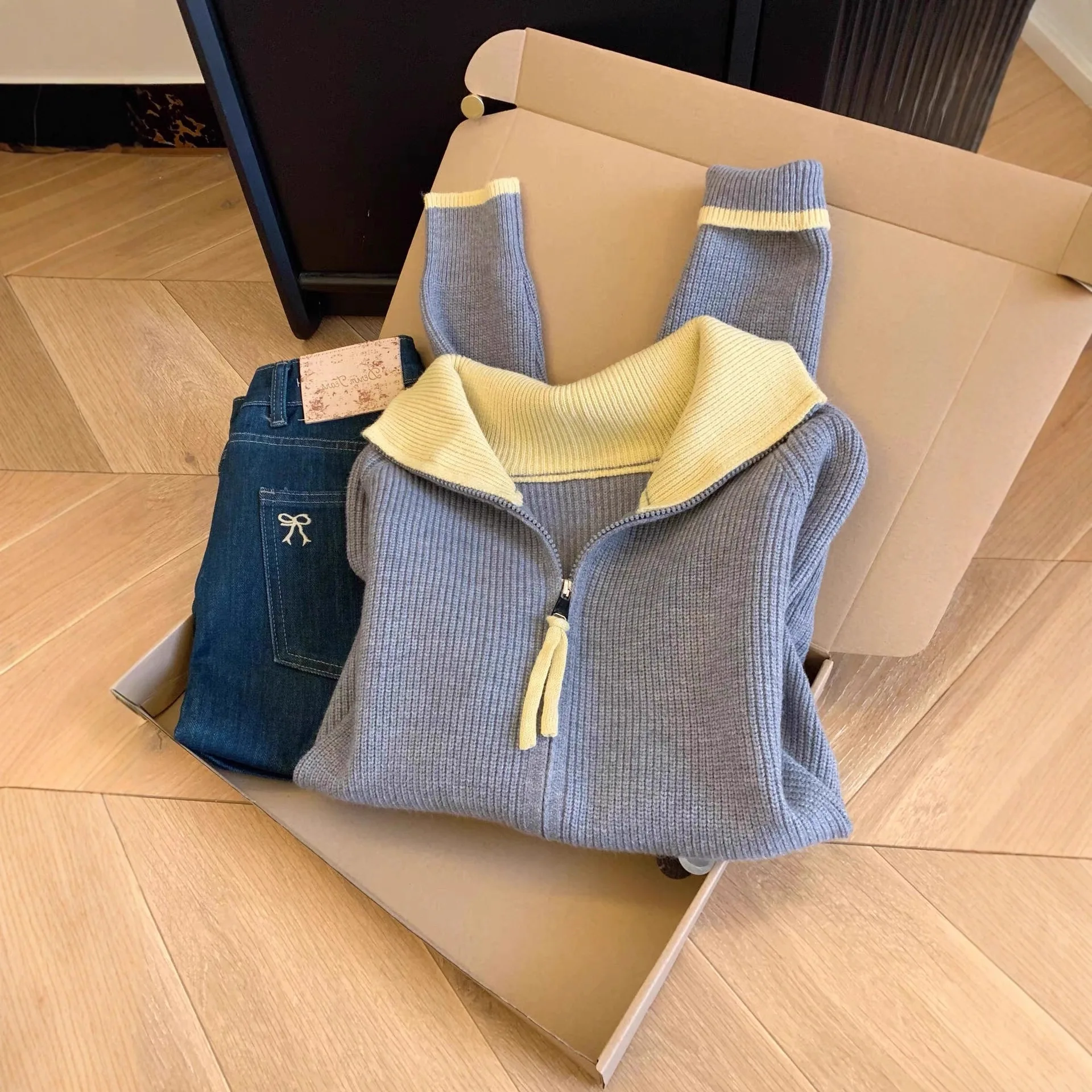 Temperament Elegant Double Zipper Lapel Contrasting Jacket 2025 Autumn and Winter New High-end Loose Knitted Cardigan Tide