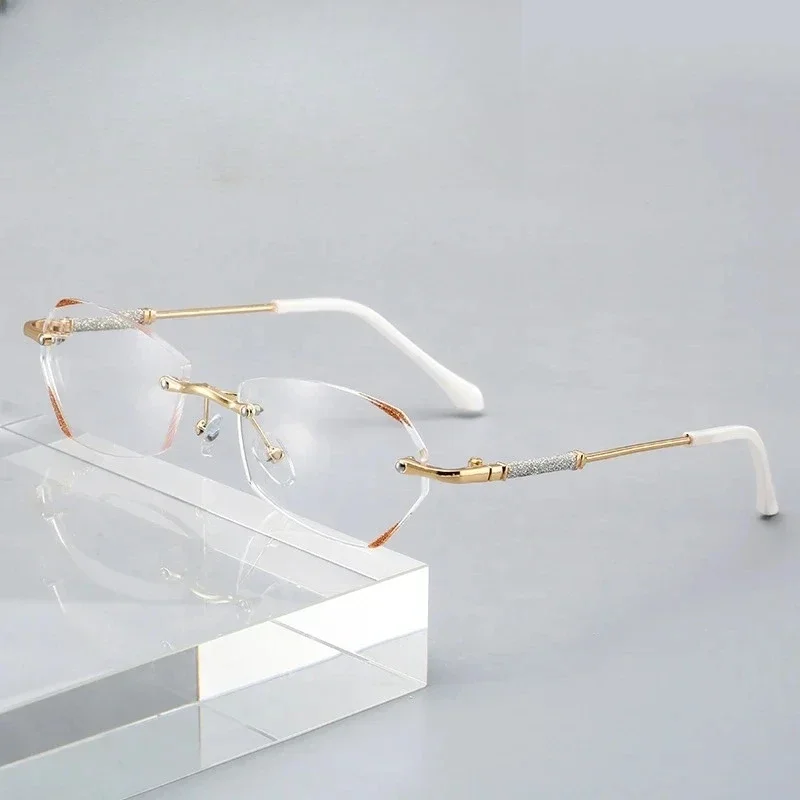 Luxury Frameless HD Lens Anti Blue Light Blocking Reading Glasses Vintage Style Ultra-lightweight and High-end Eyewear for Women