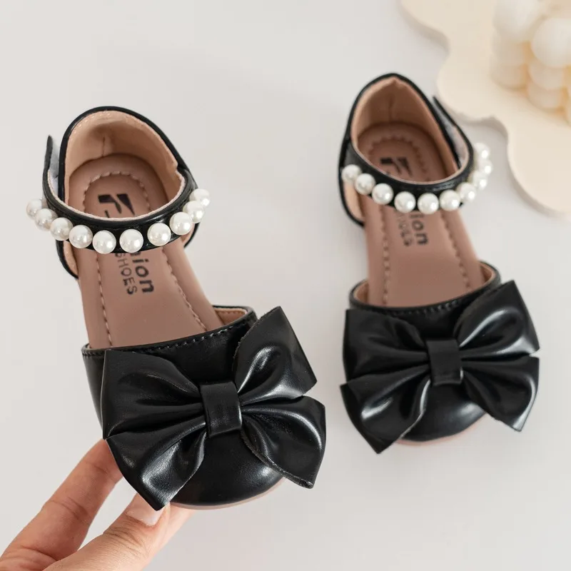 

Girls' Sandals Children's Princess Shoes Comfortable Summer 2026 New Arrival Girls Student Rhinestone Bow Performance Shoes