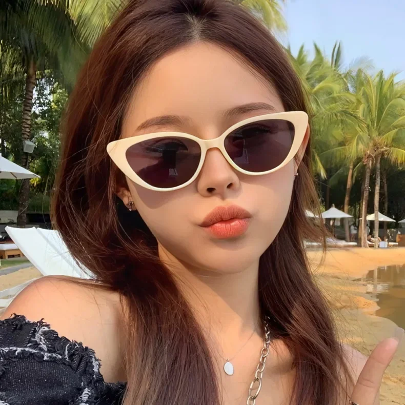 Retro-Cat-Eye-Sonnenbrille mit kleinem Rahmen, UV400, luxuriöses Design für Damen und Herren, Outdoor-Brillen