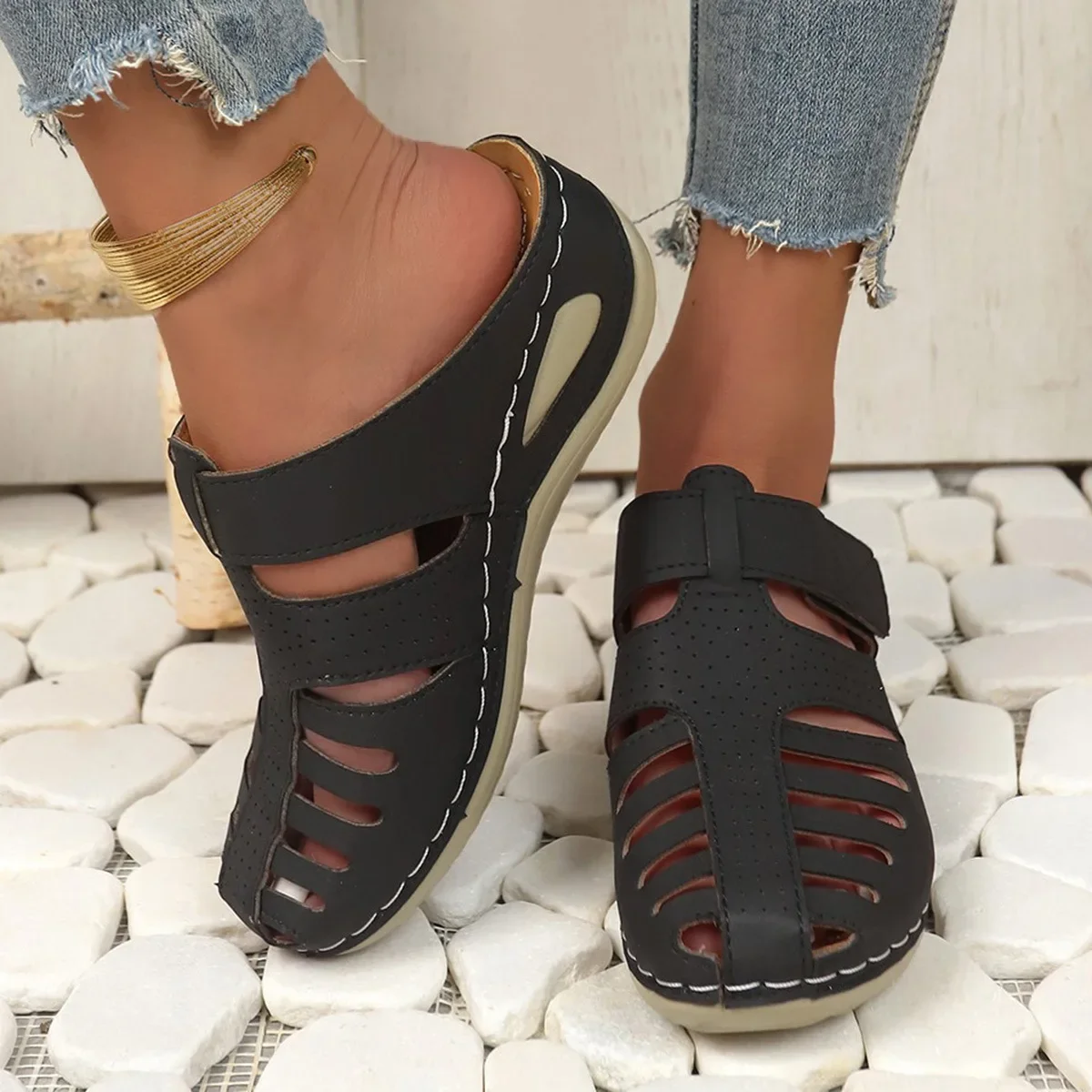 

Women's Slippers Thick Soled Sandals Summer Flat Bottomed Fashionable Soft Soled Beach Sandals EVA Slippers White 2025 New Style