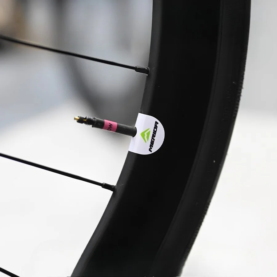 

Minimalist Bike Accessory Stickers Waterproof Black/White/Green Decals for Cycling Decor